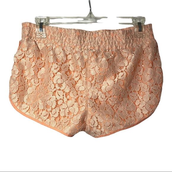 Princess Vera Wang Women’s Peach and Lace Athletic Shorts Size Small - Picture 8 of 11